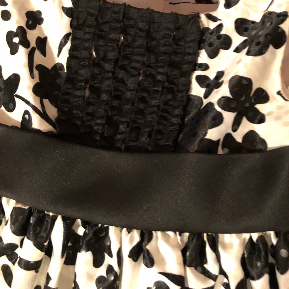 Little Girl’s Dress